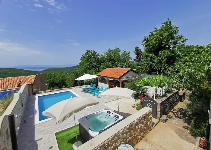 House Point Vilă *