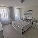 Vila House Point
