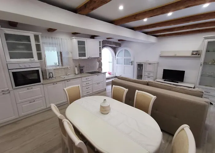 House Point Вилла Grizane-Belgrad